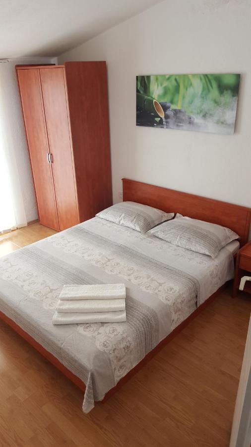 Oliver Ravlic Apartment