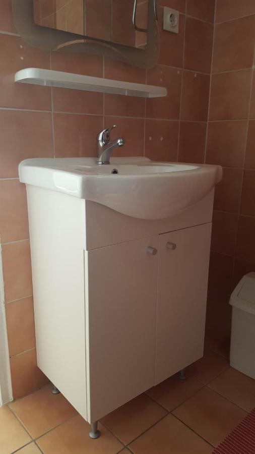 Apartment Oliver Ravlic Makarska