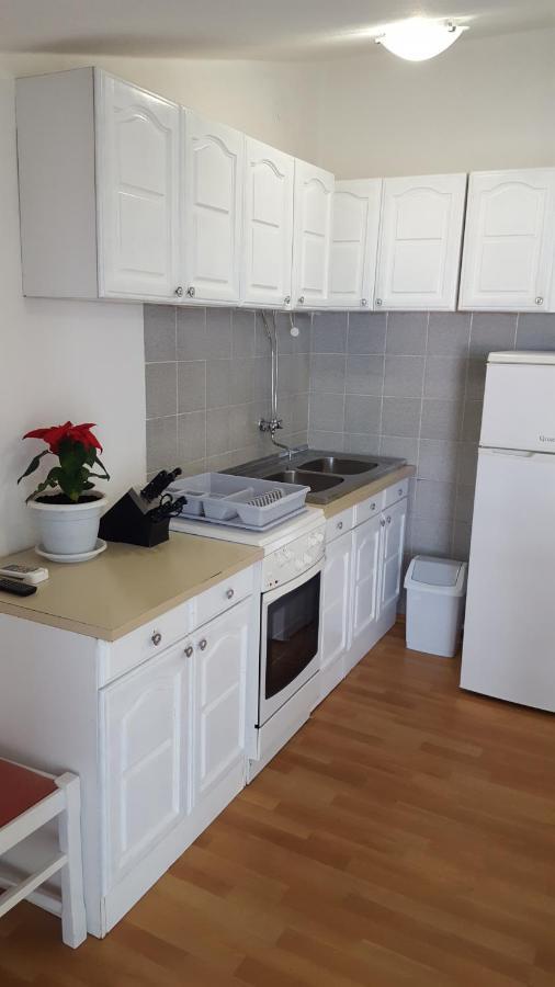 Oliver Ravlic Apartment Makarska